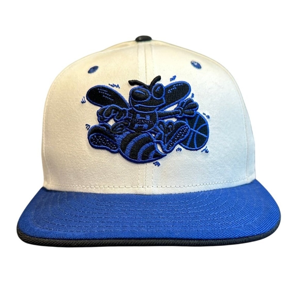 Charlotte Hornets Hardwood Classics NBA Hat New Era 59FIFTY 7 1/4 White